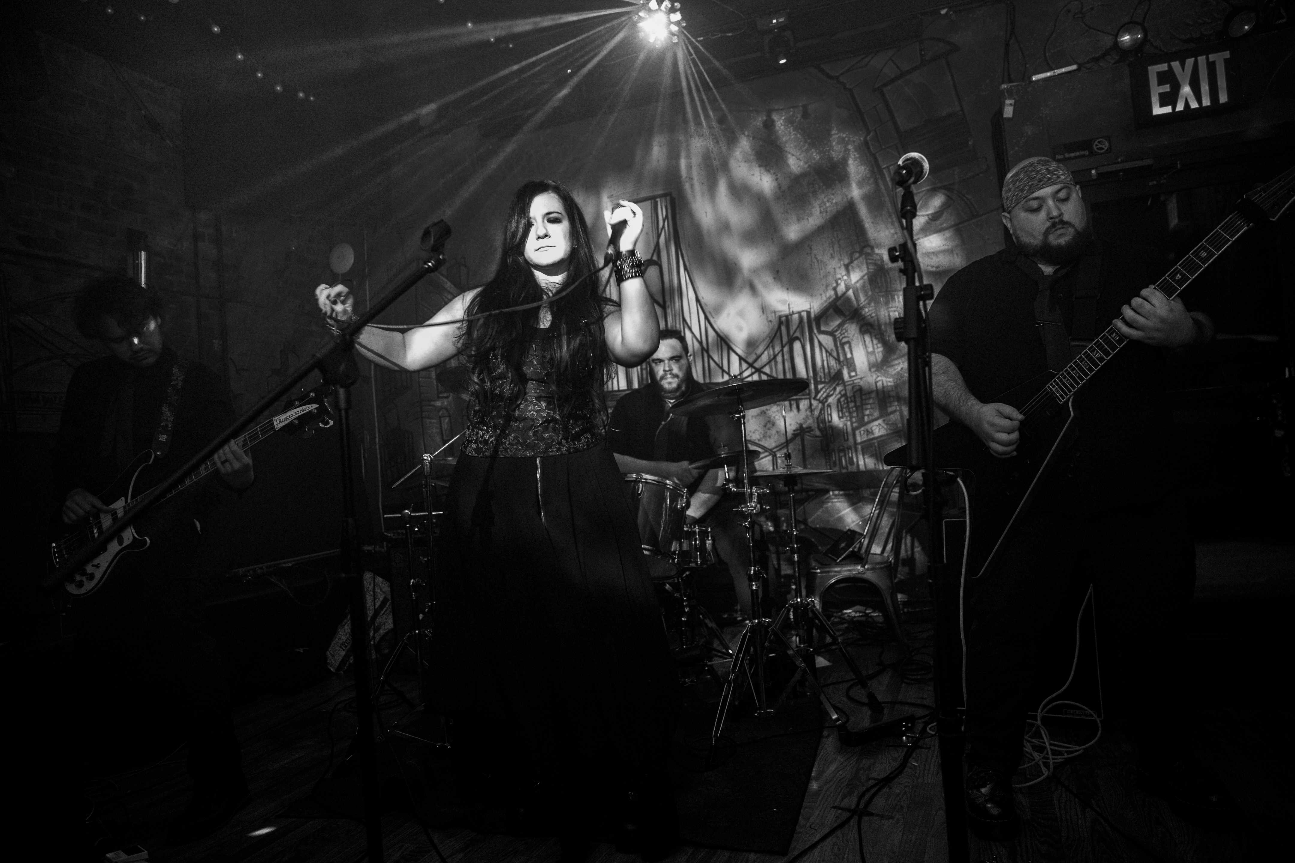 Surrender in Silence, black and white live shot